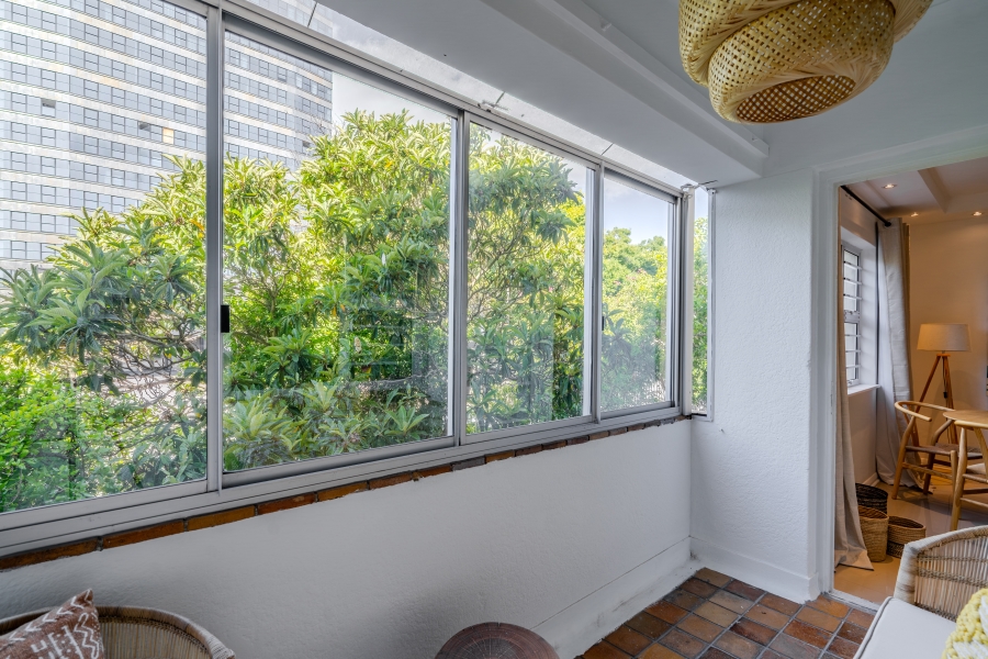 2 Bedroom Property for Sale in Three Anchor Bay Western Cape